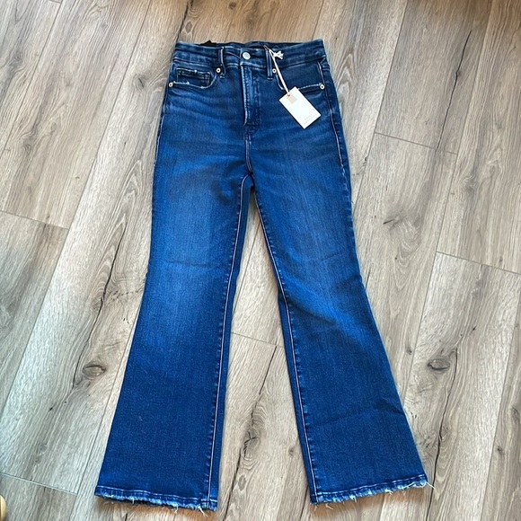 GOOD LEGS LIGHT COMPRESSION CROPPED MINI BOOT JEANS - Picture 3 of 5